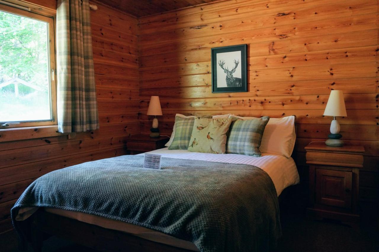 Cosy Rowan Woodland No1 Lodge *